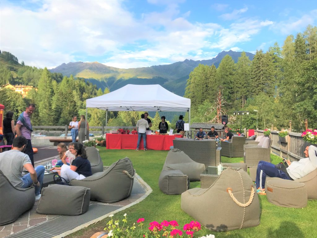 aperitivo-hotel-rosa-degli-angeli