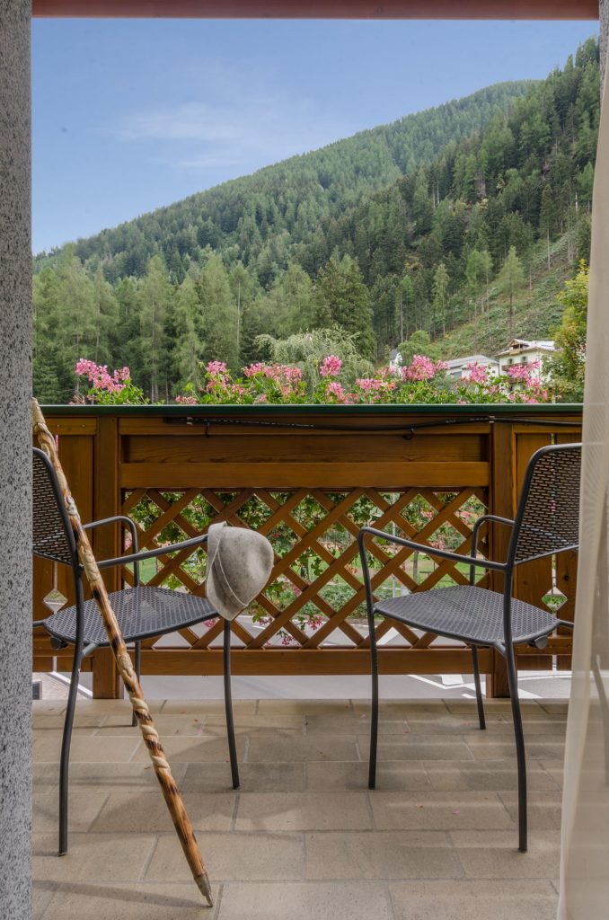 camera-dorothy-hotel-rosa-degli-angeli